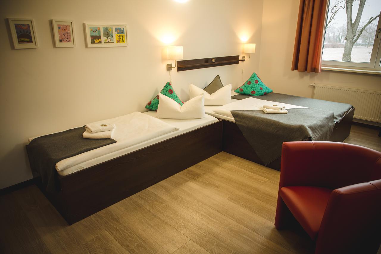 Hotel Rasenmuhle Jena Ngoại thất bức ảnh